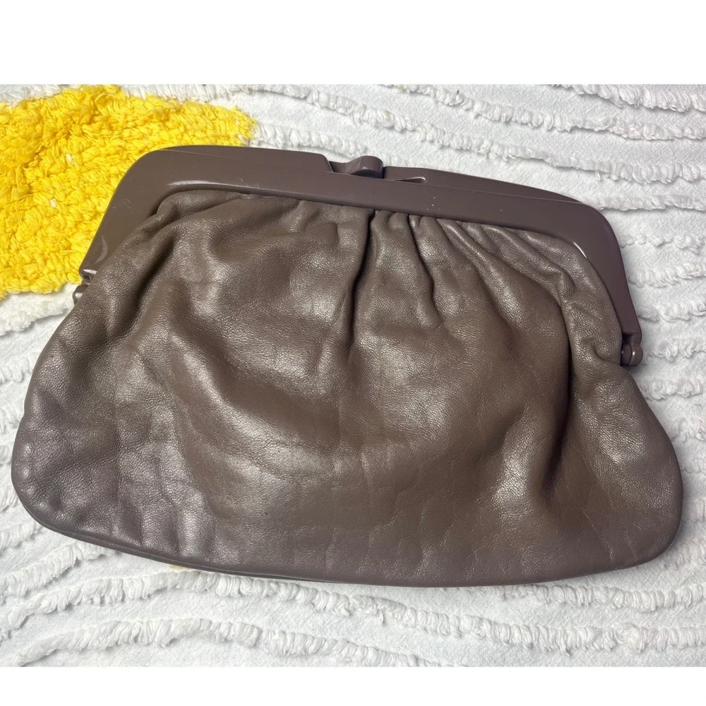 Vintage 1970s‎ Italian Taupe Leather Clutch Evening Bag Made in Italy Retro